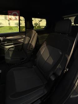 Jeep Grand Cherokee L